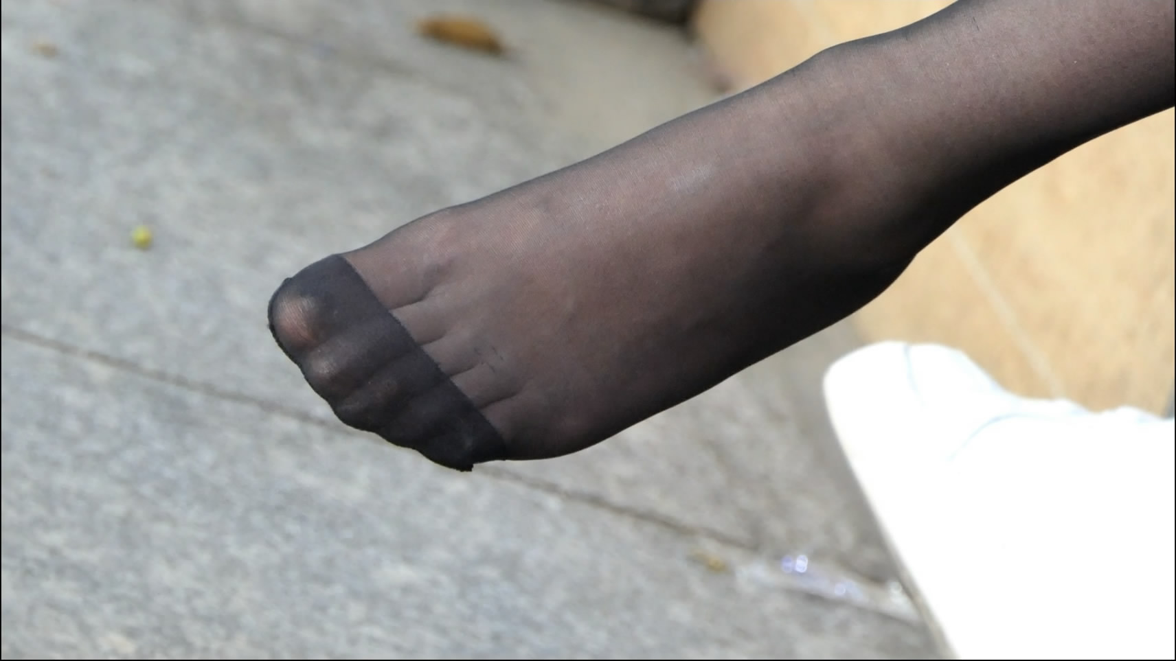 streetsnapnylon[00 03 01][20181208 232854 6]